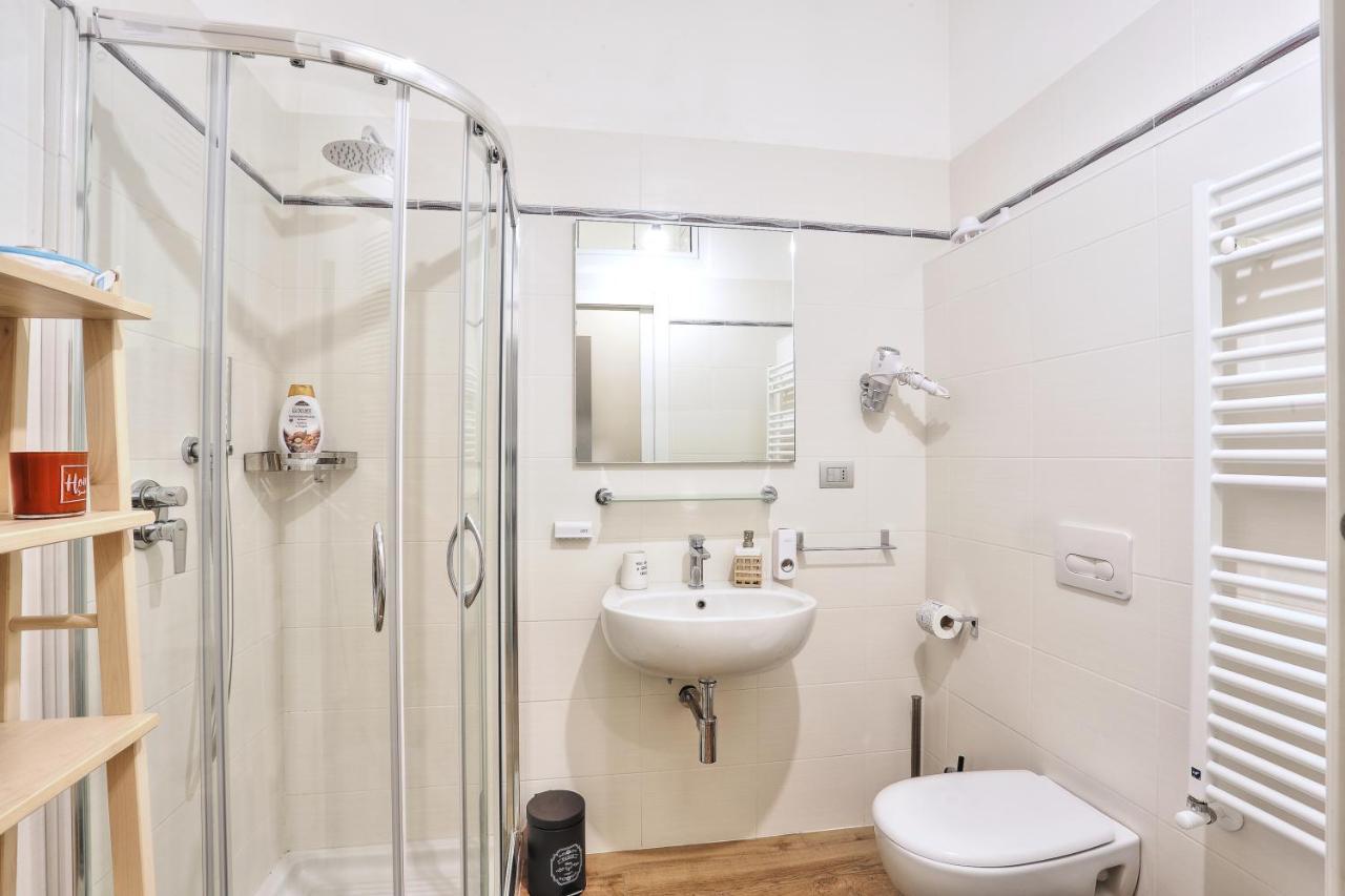 Quadruple Room with Private External Bathroom